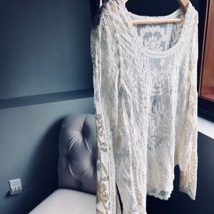 Lace long sleeve top